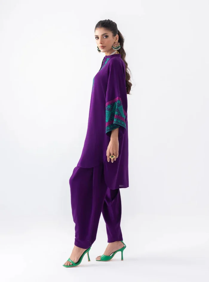 Blushing Plum - Zainab chottani (AC-10) - Image 7