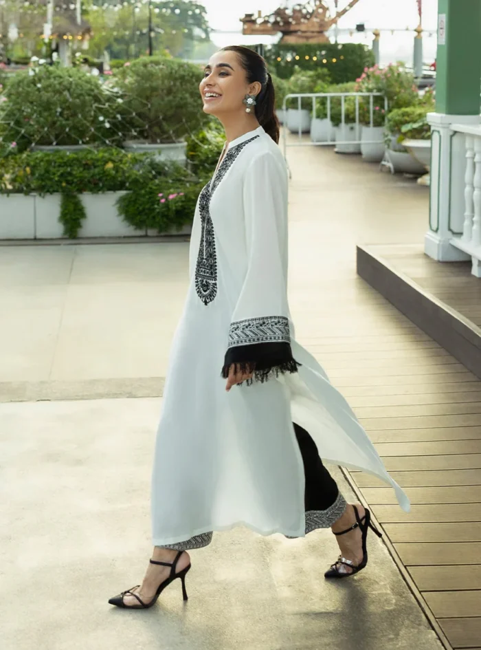 Ivory Joy - Zainab Chottani (AC-13) - Image 7